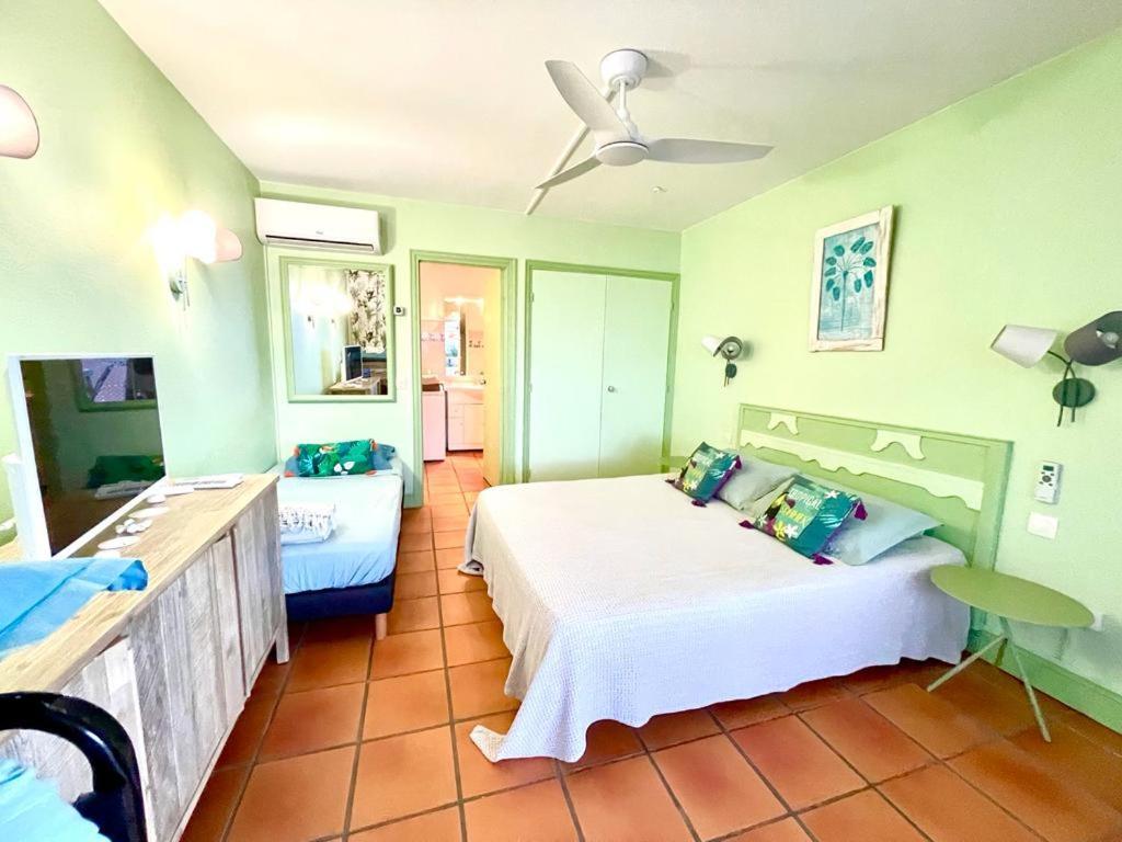 Guadeloupe- Saint-Francois- Residence Anse Des Rochers - Appartement Quart De Villa Etage - Vue Mer- 4 Personnes - Lit Bebe Sur Demande - Citerne Et Wifi Prives -Animaux Ok-Acces Plage Direct -Apnee Bien-Etre Experience Sur Demande Avec Instructeur A Exterior foto