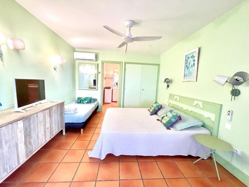 Guadeloupe- Saint-Francois- Residence Anse Des Rochers - Appartement Quart De Villa Etage - Vue Mer- 4 Personnes - Lit Bebe Sur Demande - Citerne Et Wifi Prives -Animaux Ok-Acces Plage Direct -Apnee Bien-Etre Experience Sur Demande Avec Instructeur A Exterior foto